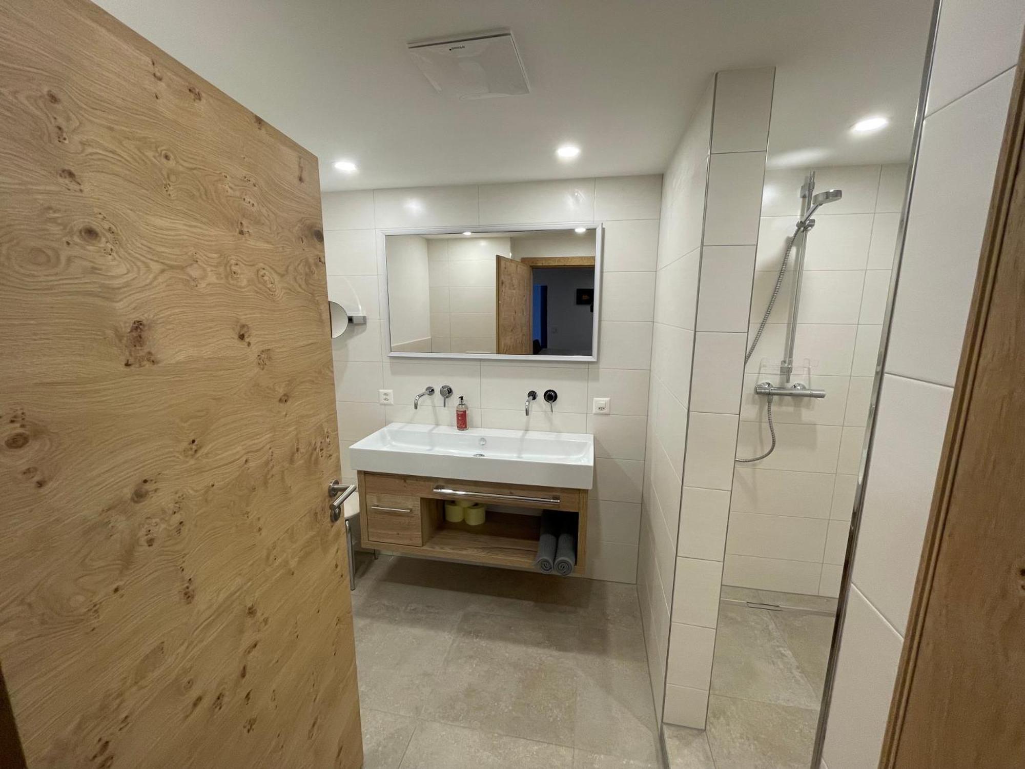 Chasa Diana Apartment Самнаун Екстериор снимка